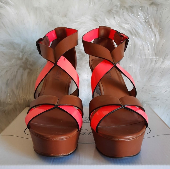 Matty's Platform Wedges - Picture 3 of 14